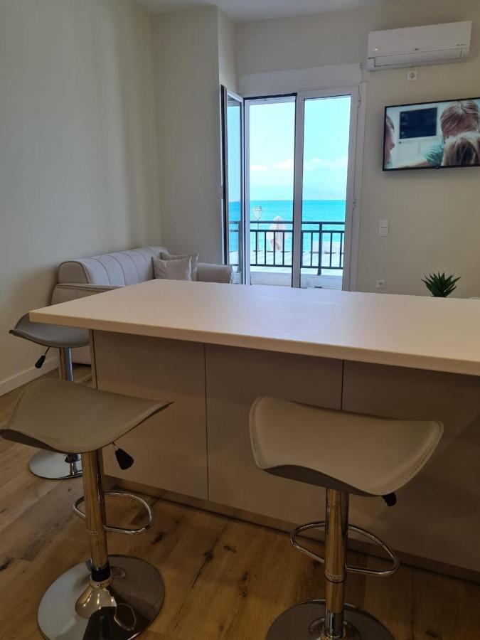 Apartamento Grace Seaside Loutráki Exterior foto