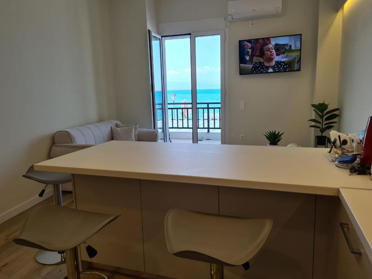 Apartamento Grace Seaside Loutráki Exterior foto